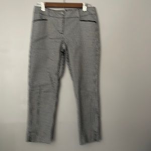 7th Avenue Design Studio; New York & Company. Like new. Size 2. Black and white